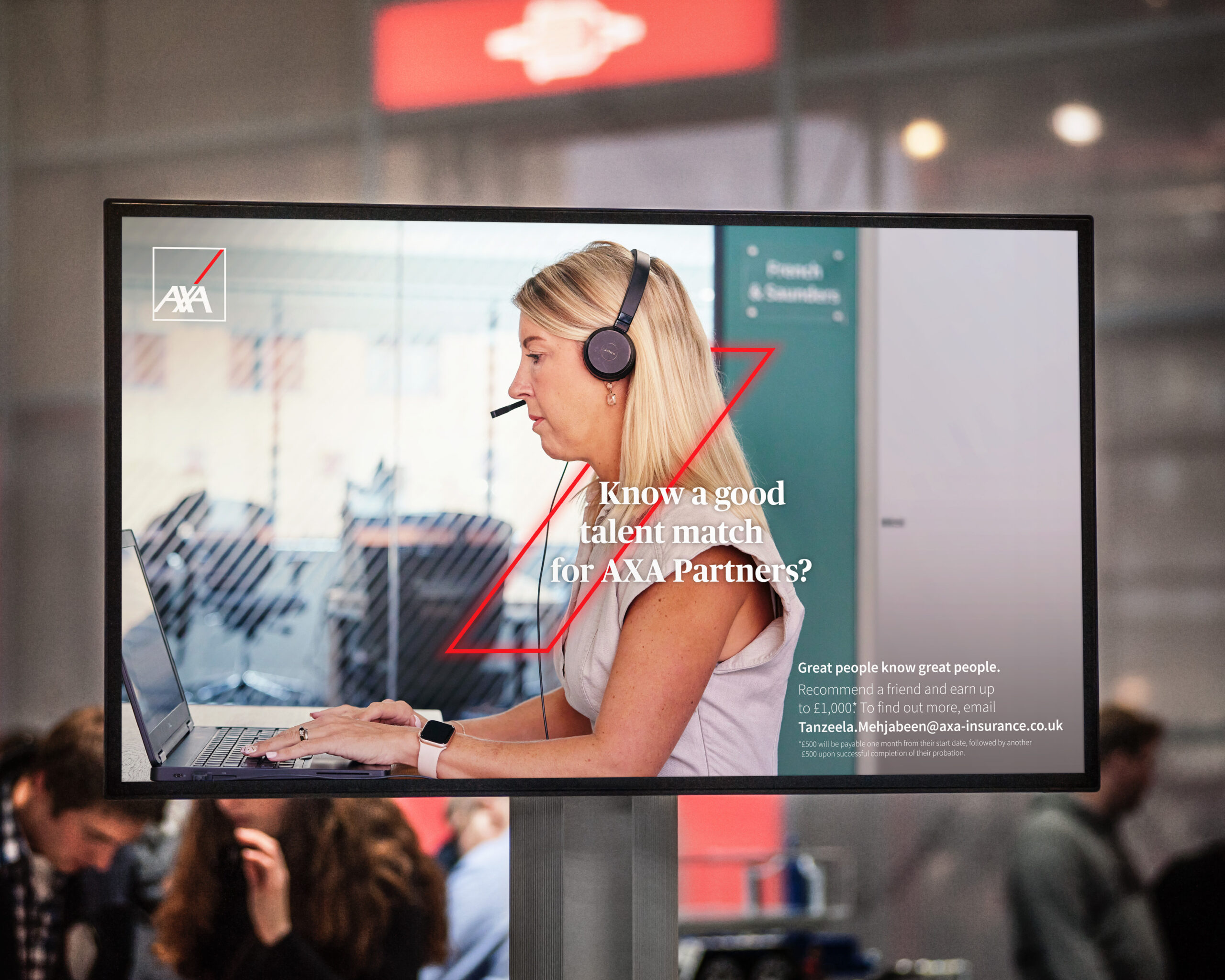 AXA raising profile of customer service agents globally - digital screen mock up